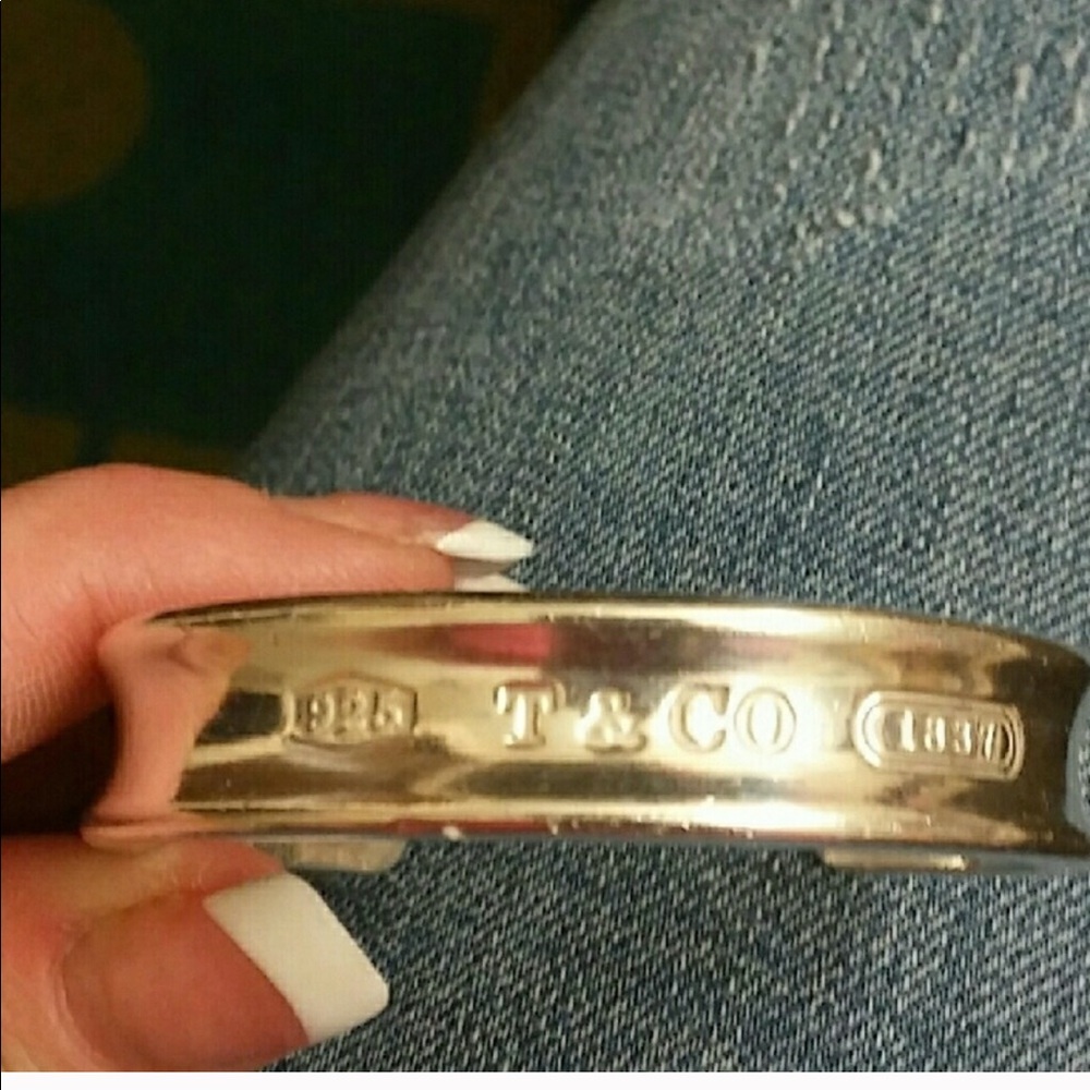 Beautiful EUC T&Co Retired Authentic Medium Cuff
